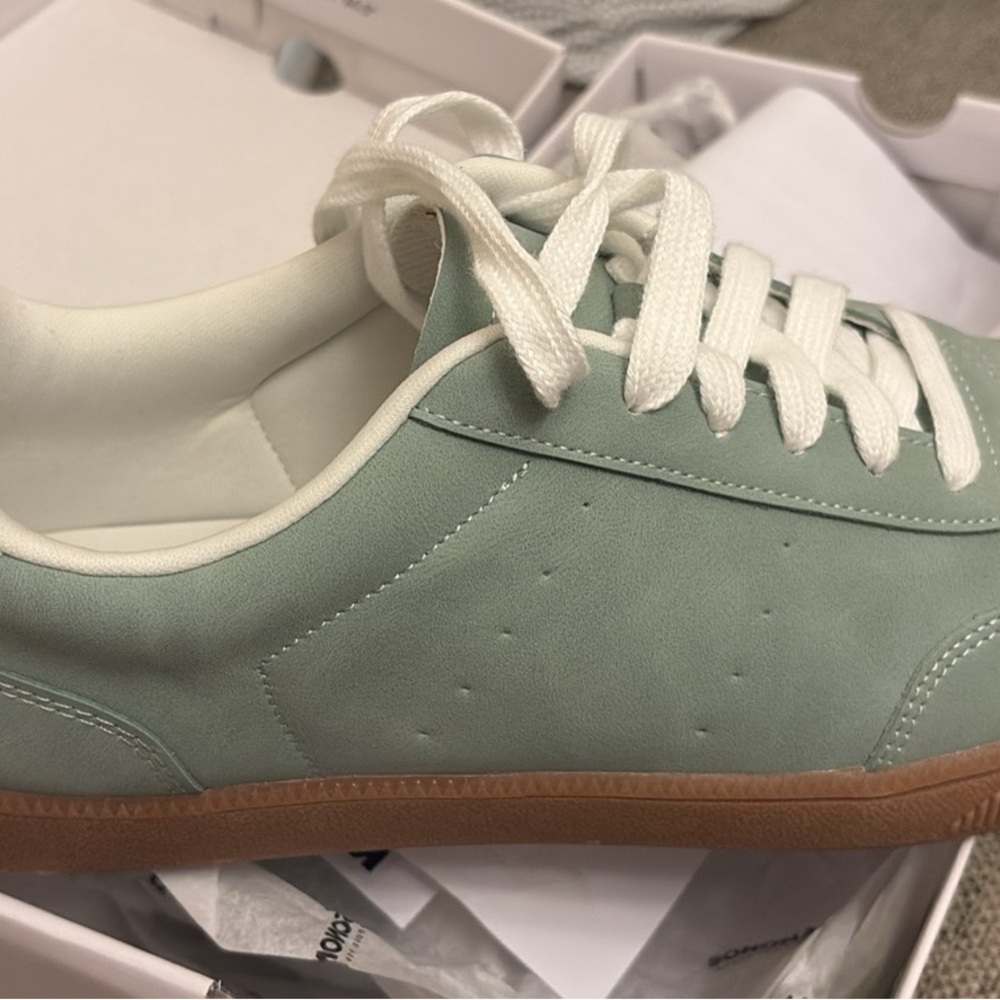 Mint Green Women's Sneakers